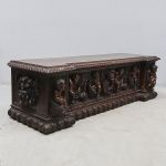 1756&nbsp;9164&nbsp;Cassone